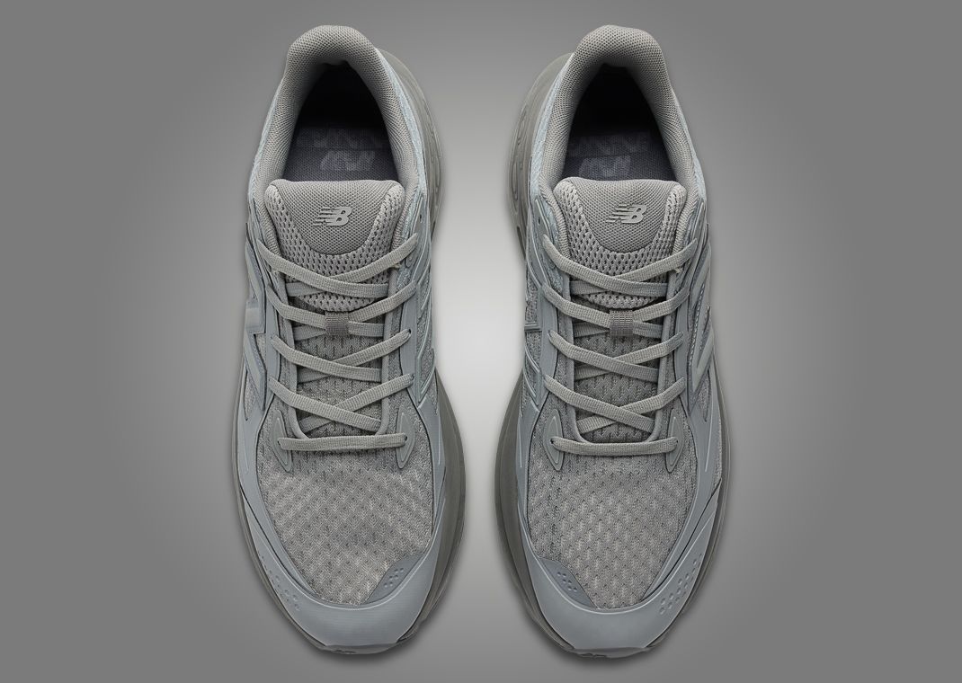 New Balance Fresh Foam Trainer Grey Days Top