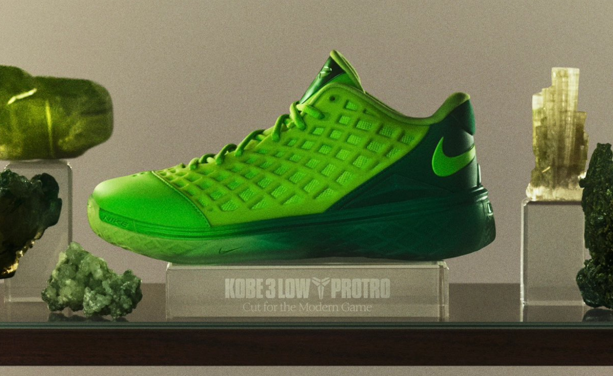 Nike Kobe 3 Low Protro Grinch