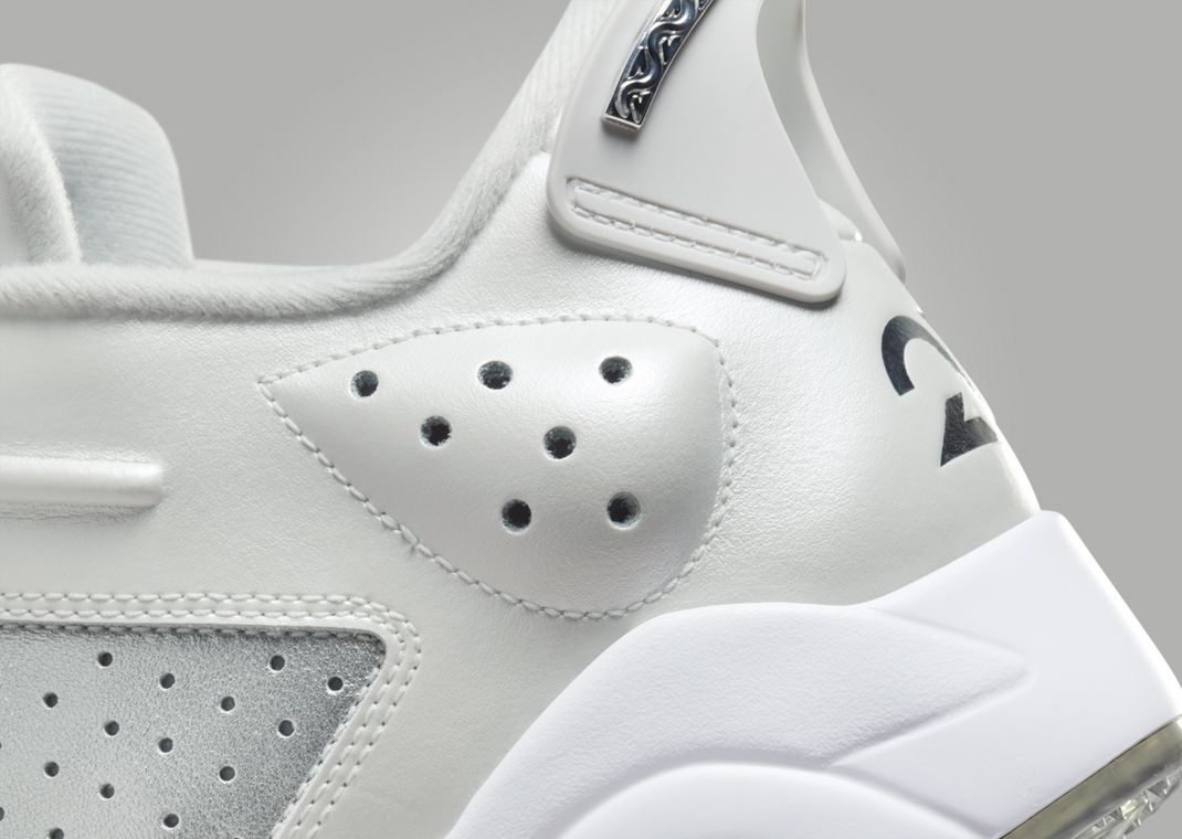 Air Jordan 6 Golf Gift Giving Heel Detail
