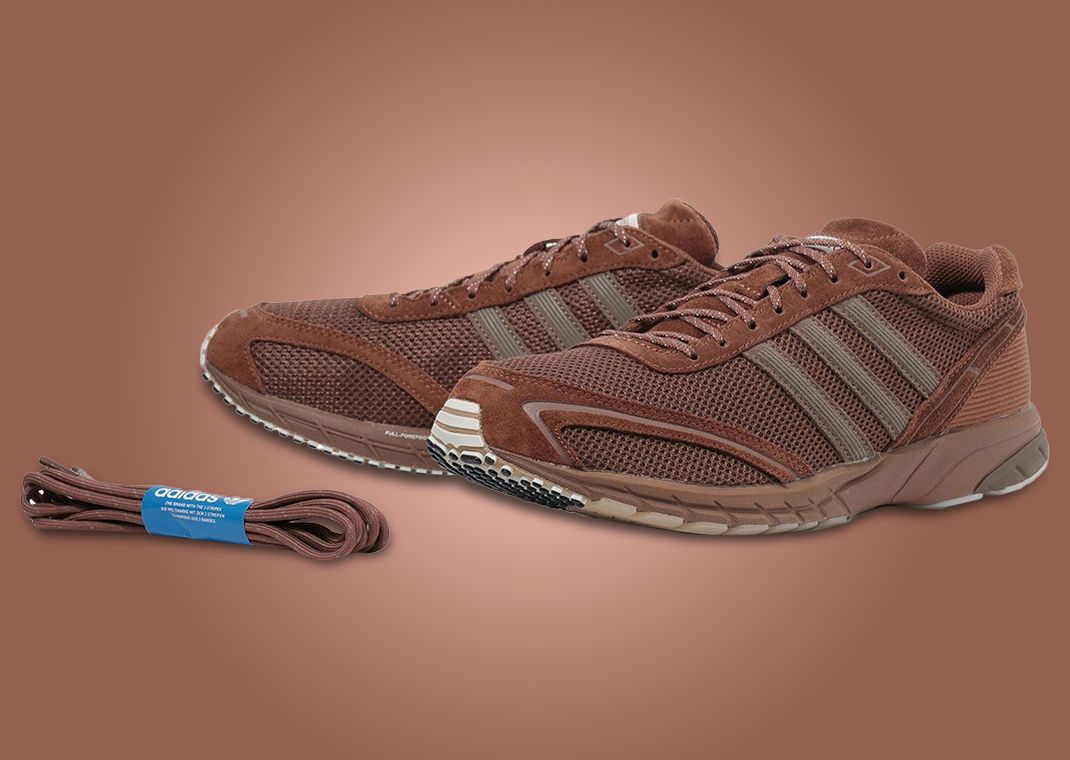 Billy's x Adidas Adizero Adios OG Brown - Angle