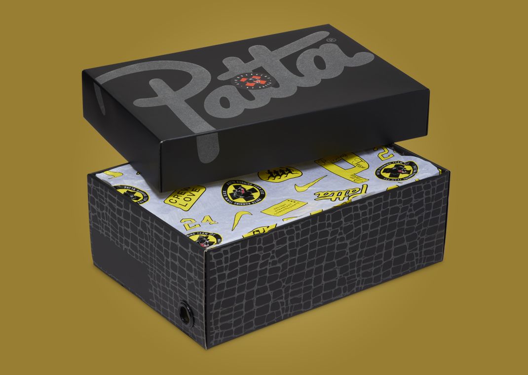 Patta x Nike Air Zoom Huarache Plus Yellow Packaging