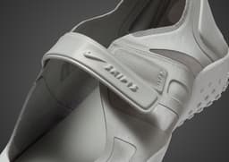 NikeSKIMS Rift Satin Night Silver (W) - Detail