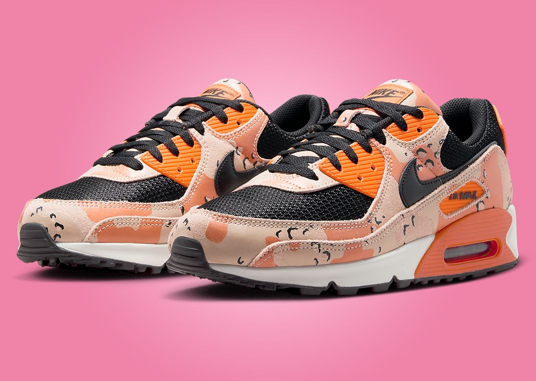 Nike Air Max 90 Camo Bio Beige Safety Orange Angle