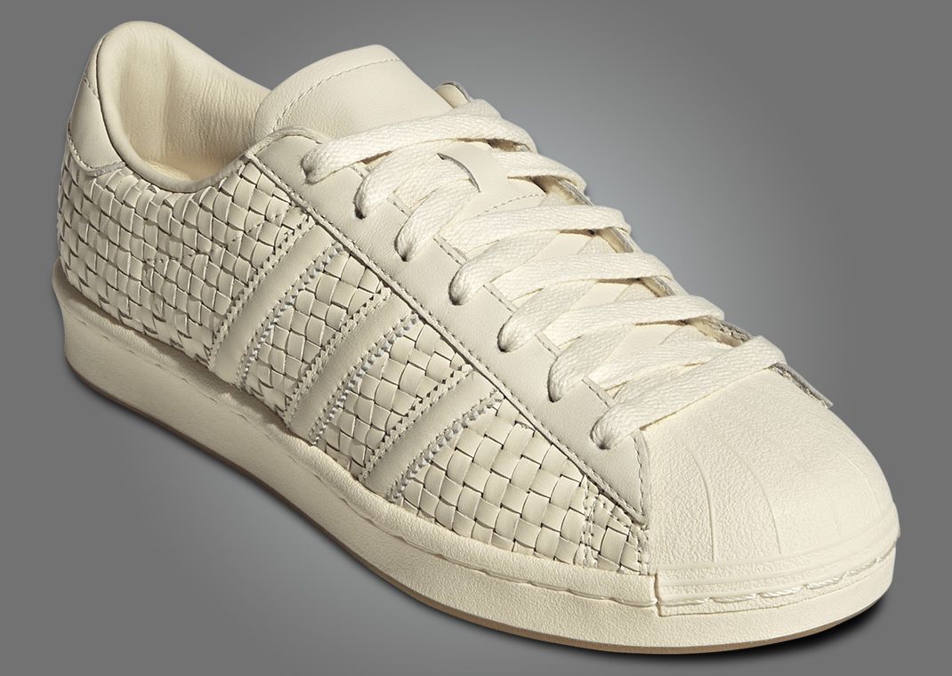 adidas Superstar Vintage Woven Cream White W Angle