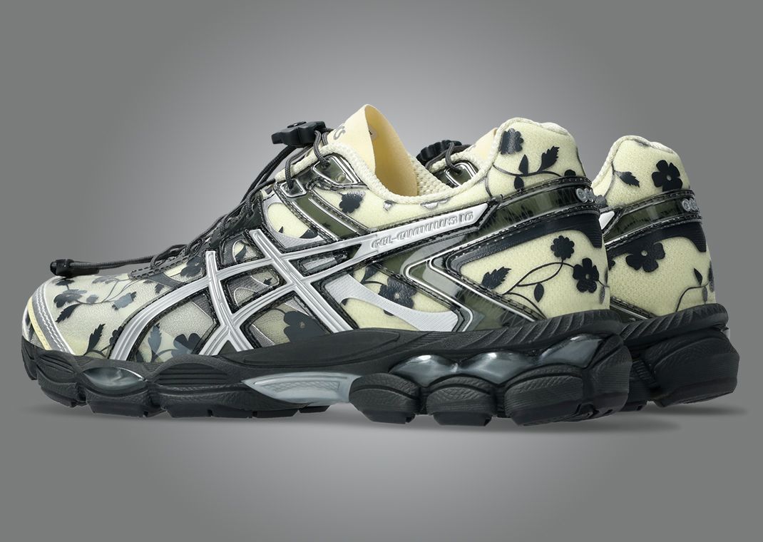 Cecilie Bahnsen x Asics Gel-Cumulus 16 Cream Heel Angle