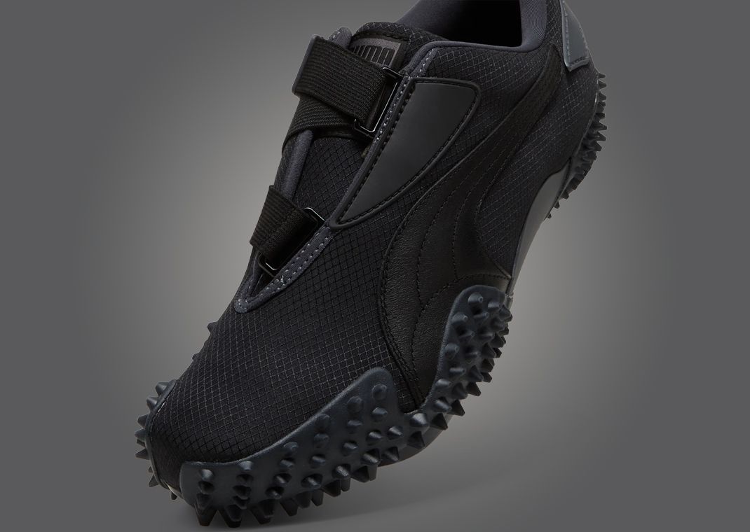 Puma Mostro Monochromatic Black Toe