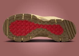 Nike Zoom Vomero 5 Roam Red Team Gold Outsole