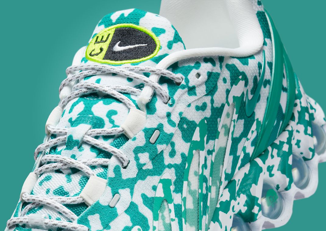 Cav Empt x Nike Air Max DN8 SP White Neptune Green Detail
