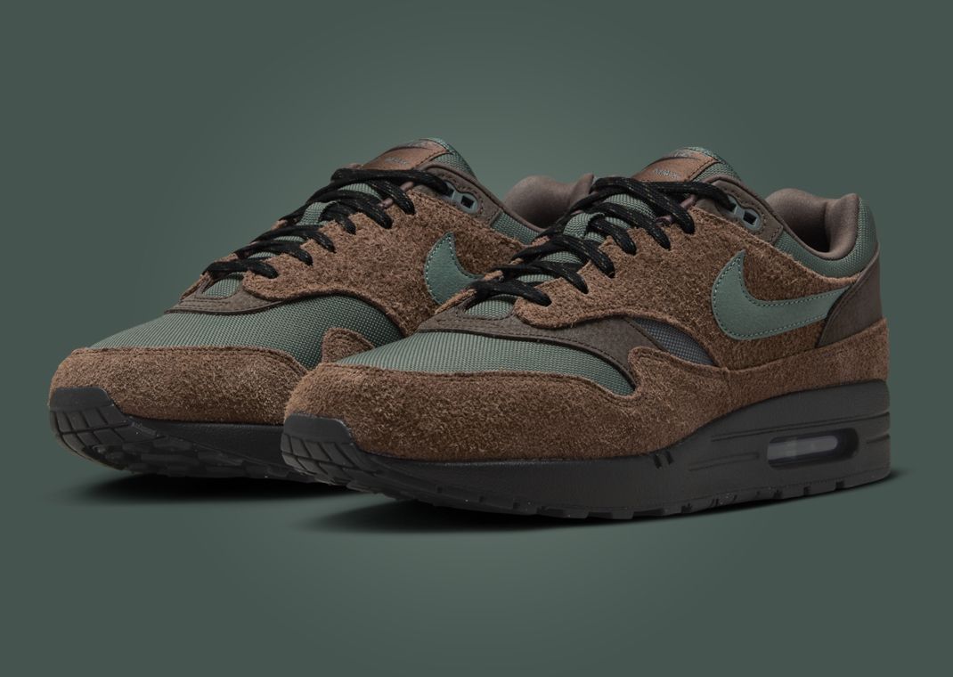 Nike Air Max 1 Beef and Broccoli Angle