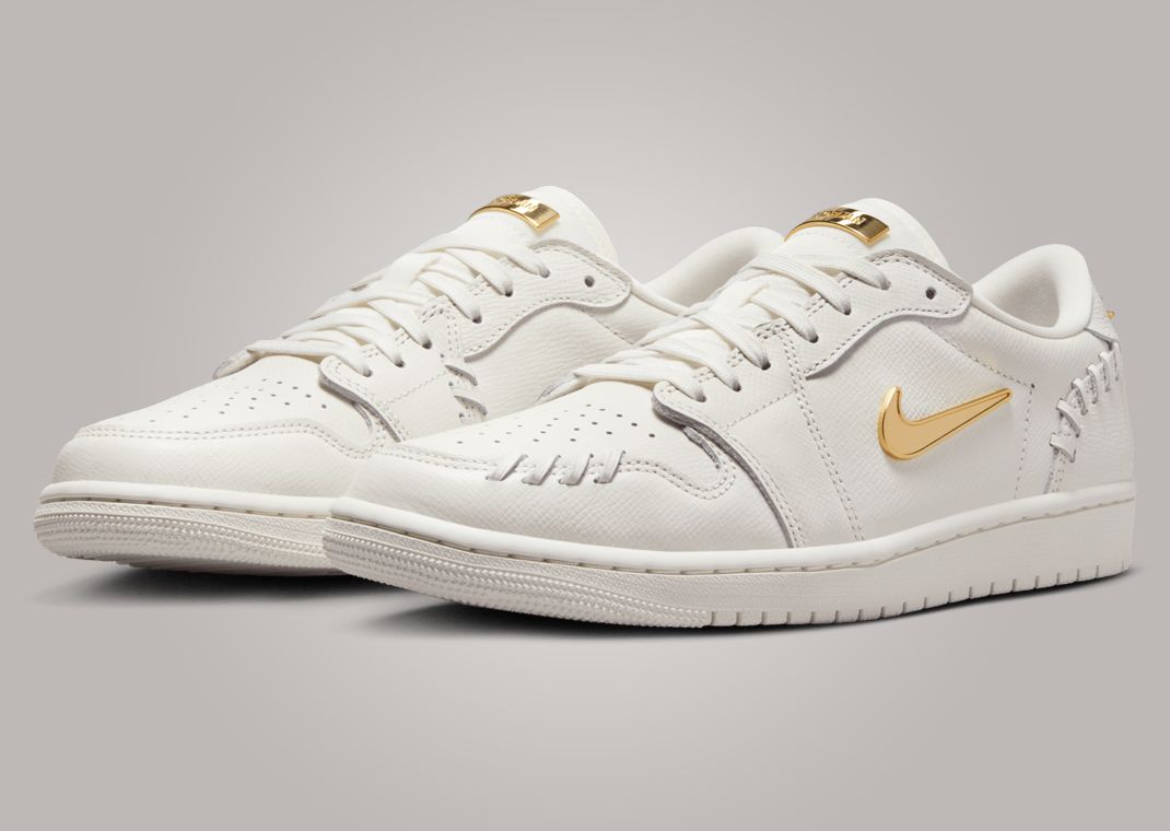 Air Jordan 1 MM Low Sail Metallic Gold (W) Angle