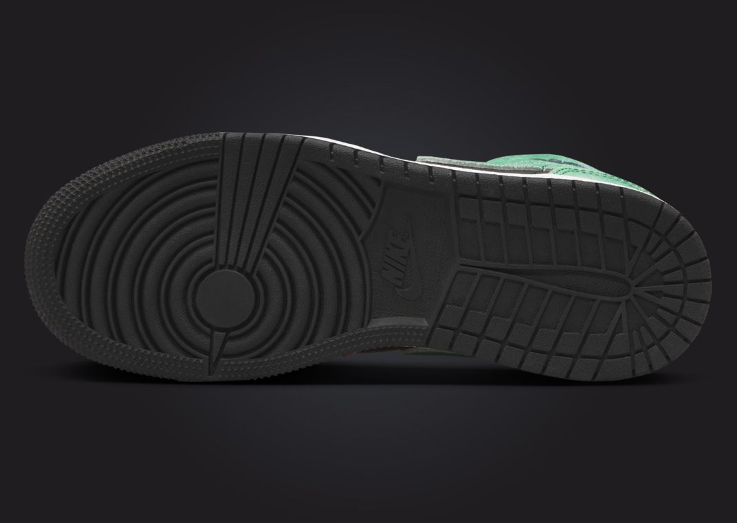 Air Jordan 1 Mid SE MJ's Playground (GS) Outsole