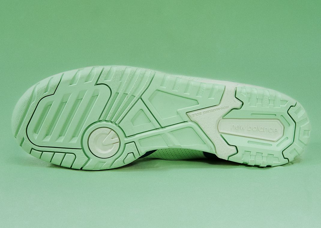 New Balance 550 Clay Melon Water Outsole