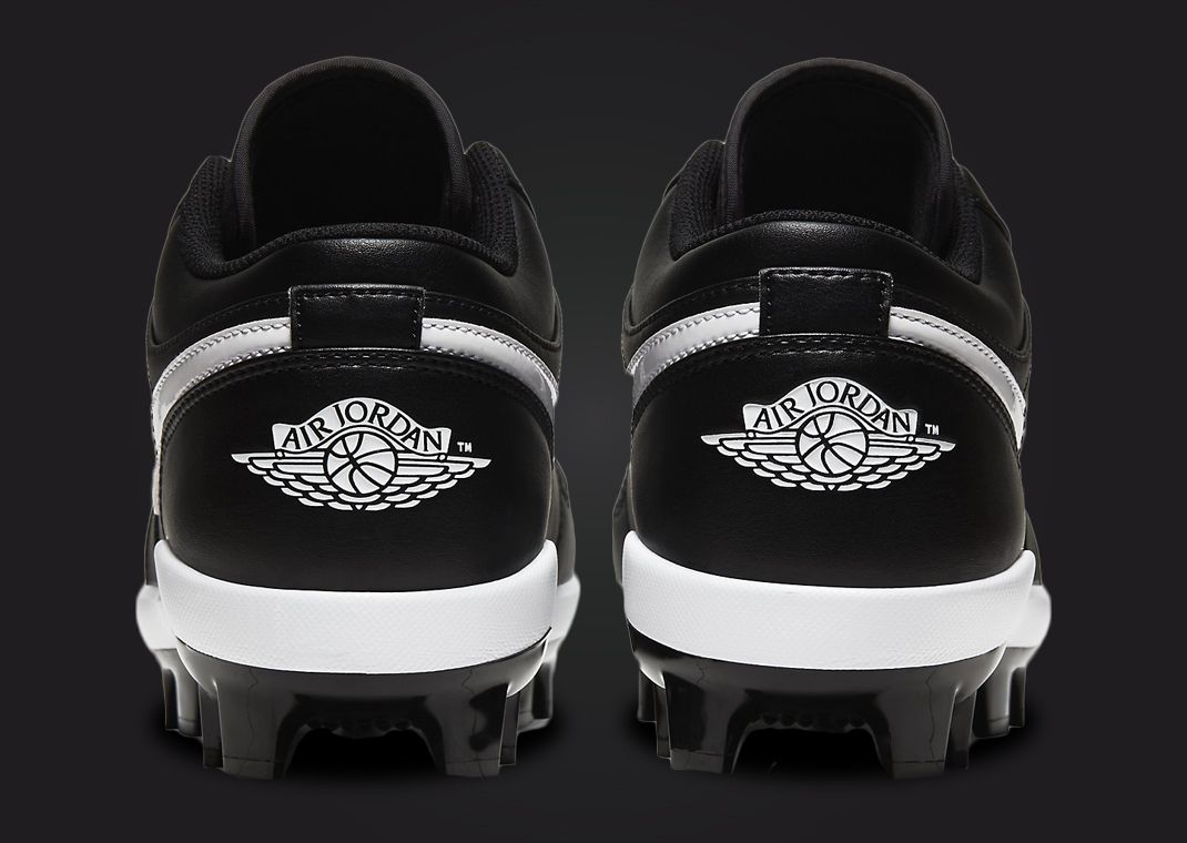 jordan 1 cleats baseball