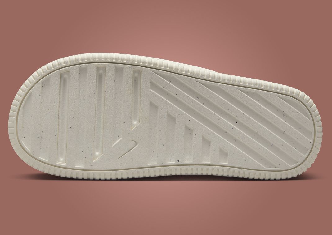 Nike Calm Elevation Sail (W) Outsole