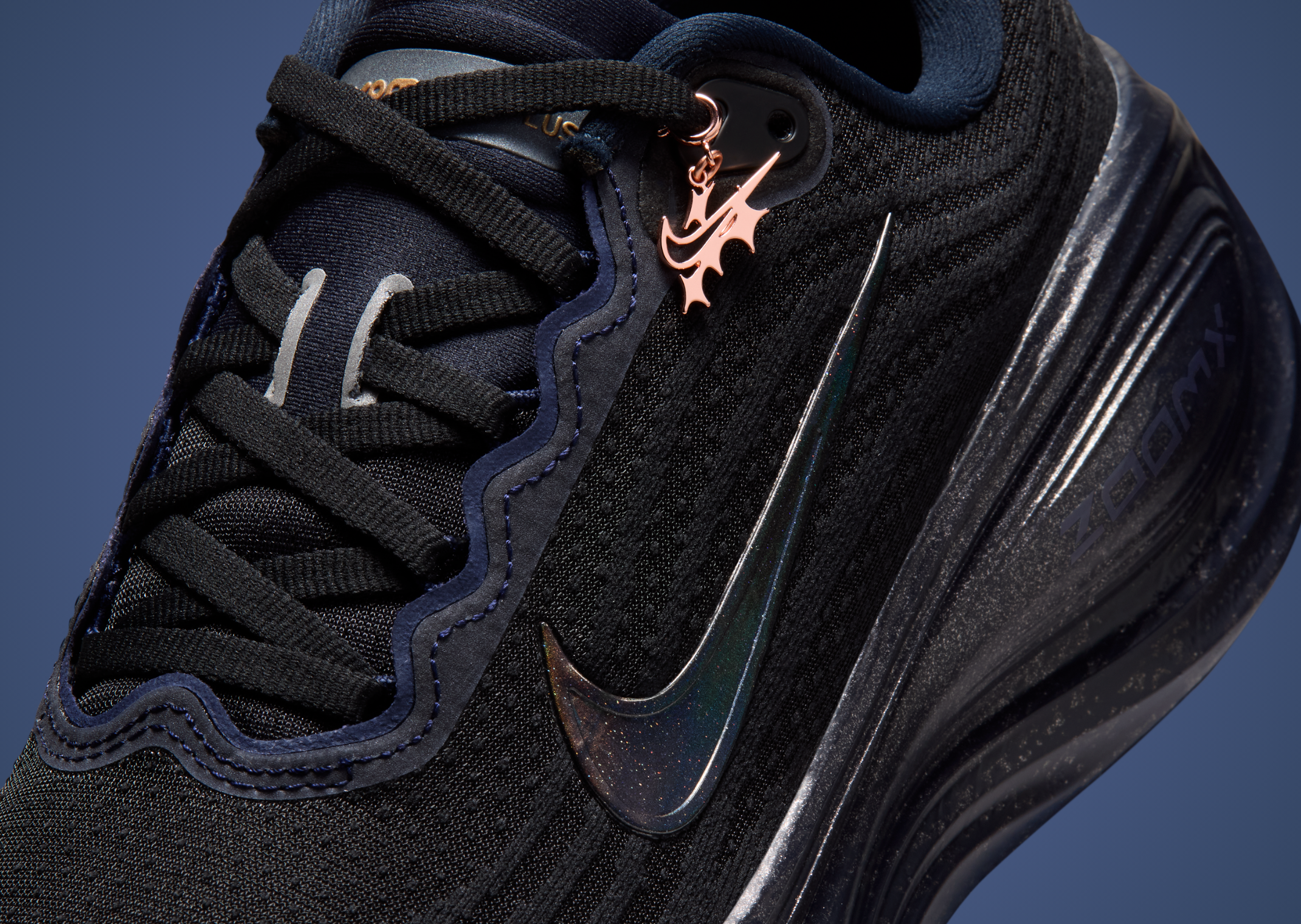 Nike Vomero Plus Keely Hodgkinson - Detail