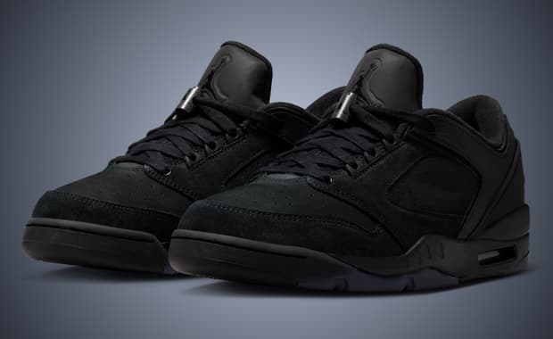 Air Jordan Sixty Plus Low Black Pair