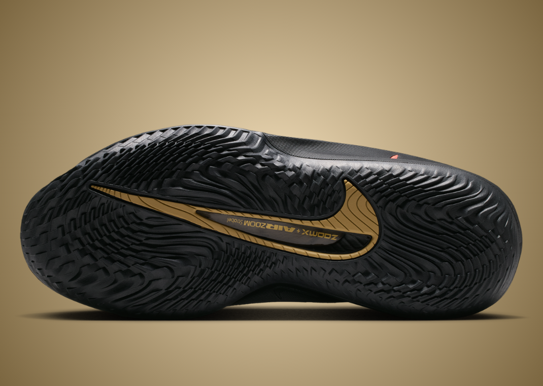 Victor Wembanyama x Nike GT Cut 4 Gold Panther PE - Bottom