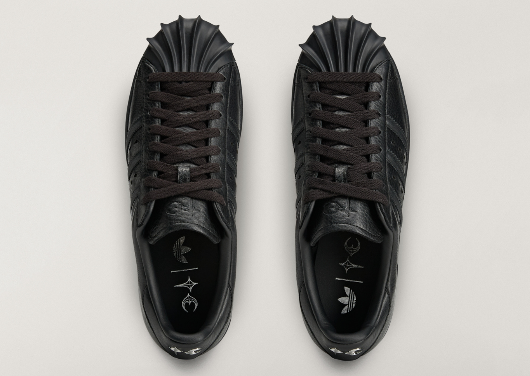 Thug Club x adidas Superstar Vintage Core Black - Top