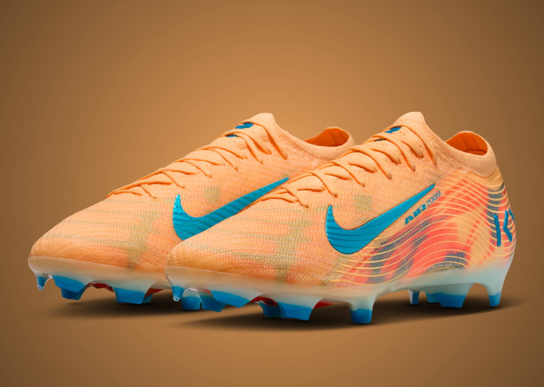 Kylian Mbappé x Nike Zoom Vapor 16 Elite Limiteless Transformation - Angle