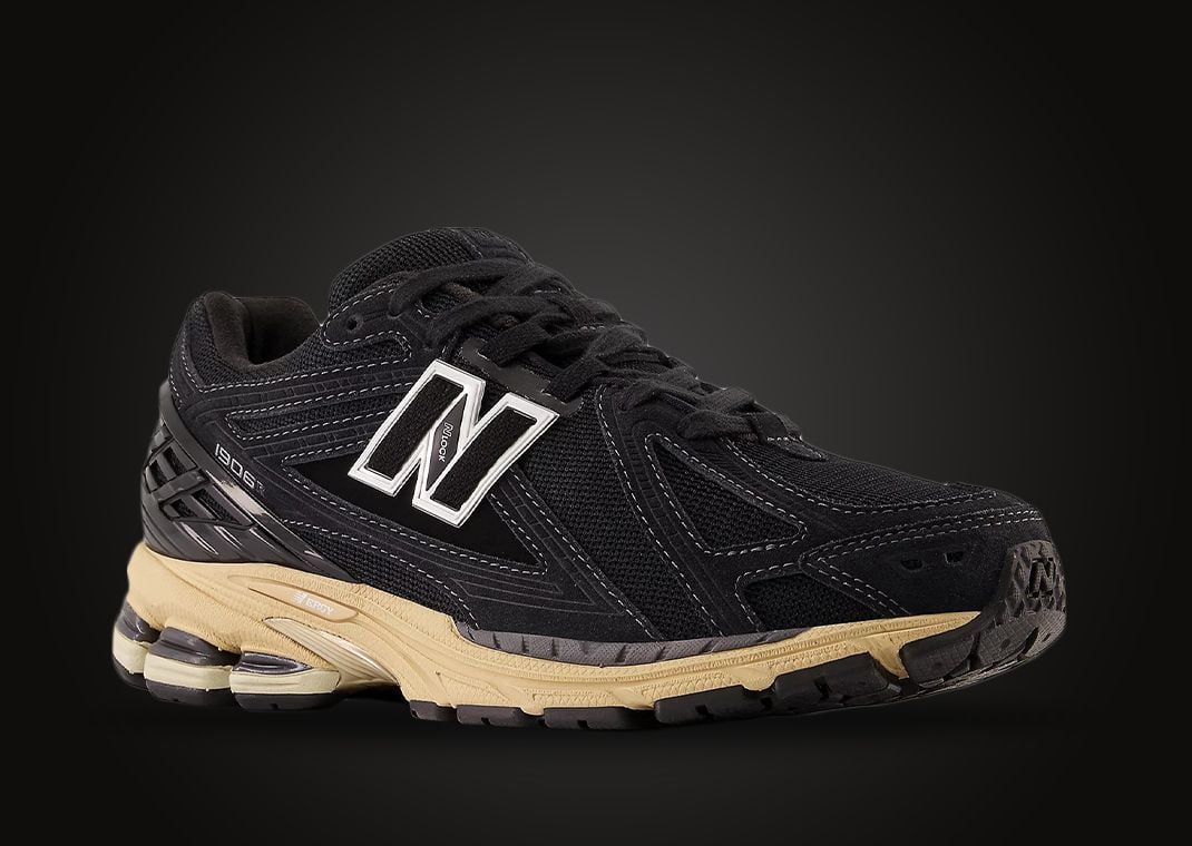 New Balance 1906R Black