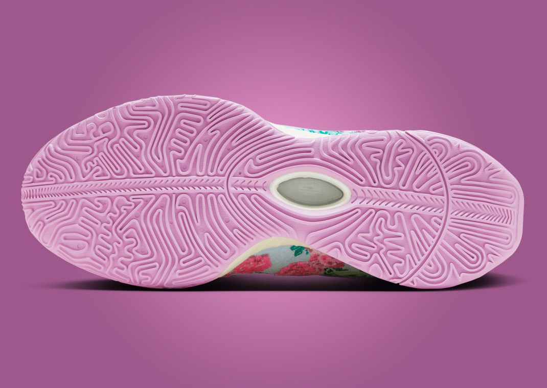 ナイキ　レブロン21 prm pearl of z 30 The Nike LeBron 21 Pearl of Z Releases July 2024