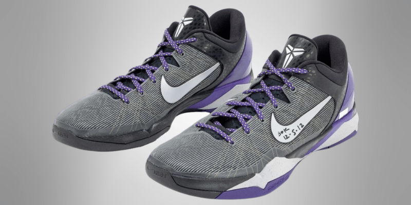 Nike Kobe 7 30,000th Point Game Worn PE