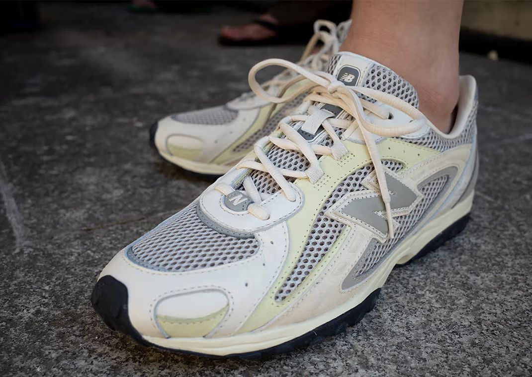 AURALEE Debuts its New Balance 204L Collection at Paris Fashion Week