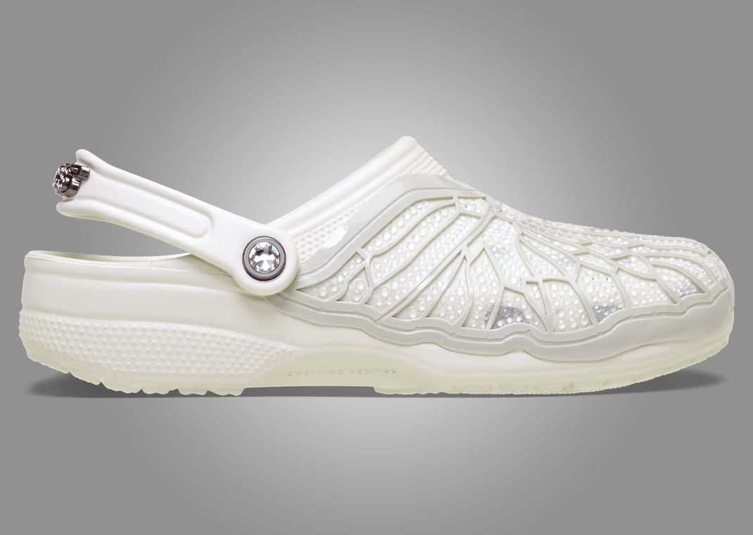 Swarovski x Crocs Classic Clog Lateral