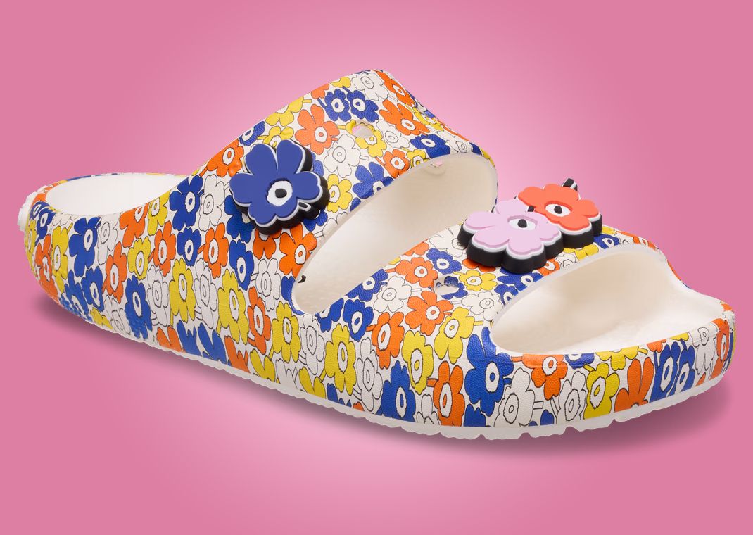 Marimekko x Crocs Classic Sandal Angle