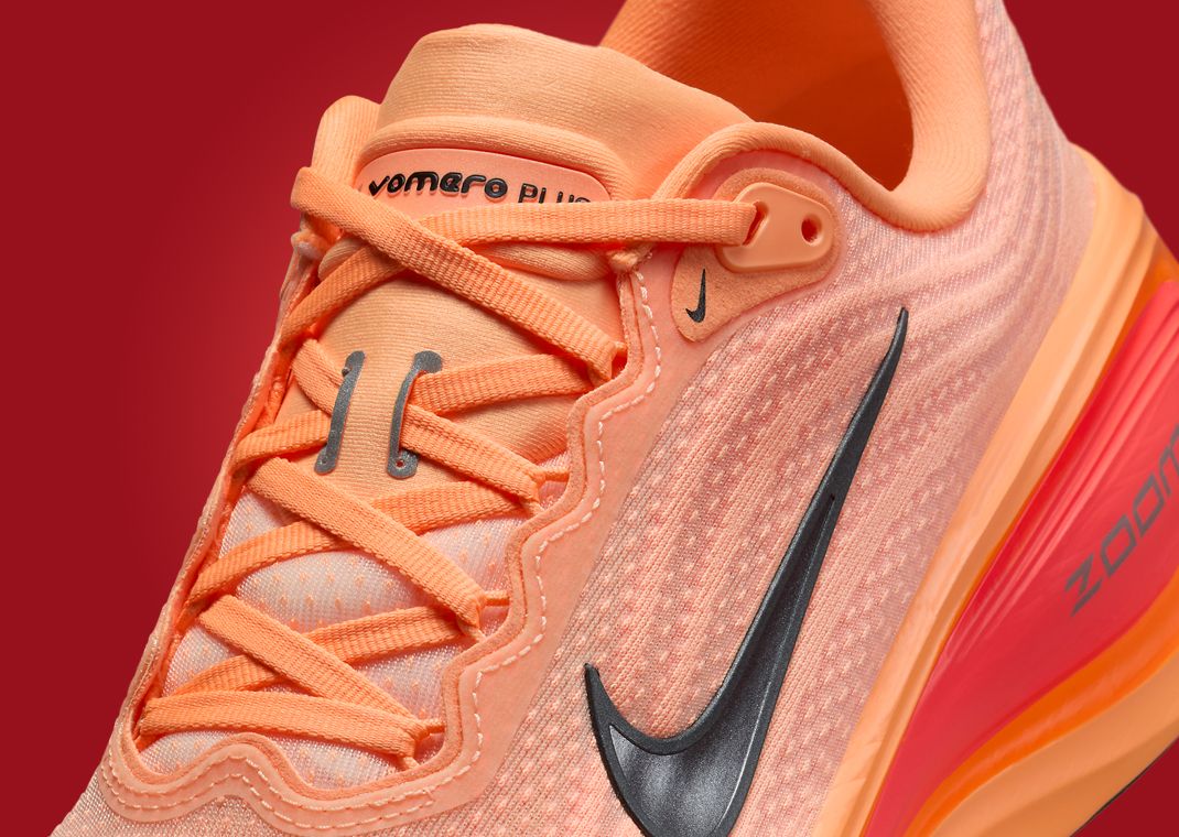 Nike Vomero Plus Orange Pulse Detail