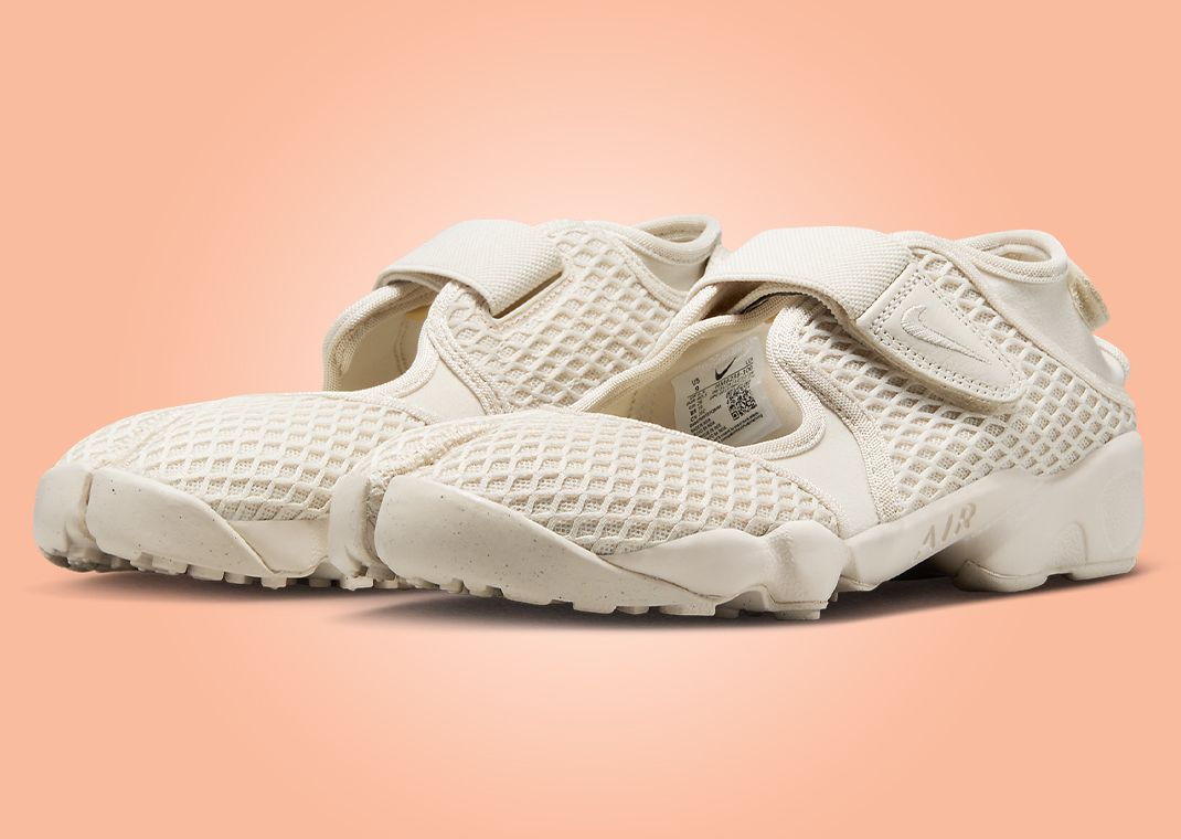 Nike Air Rift Breathe Light Orewood Brown (W) Angle