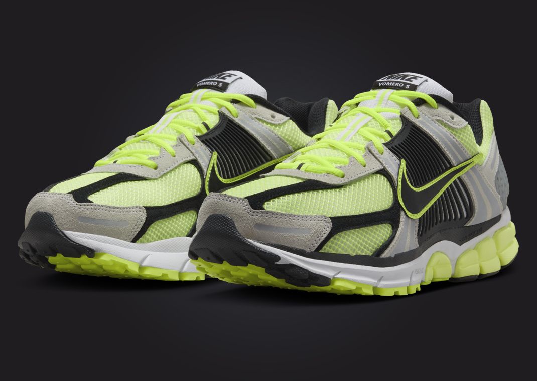 Nike Zoom Vomero 5 Life Lime Angle