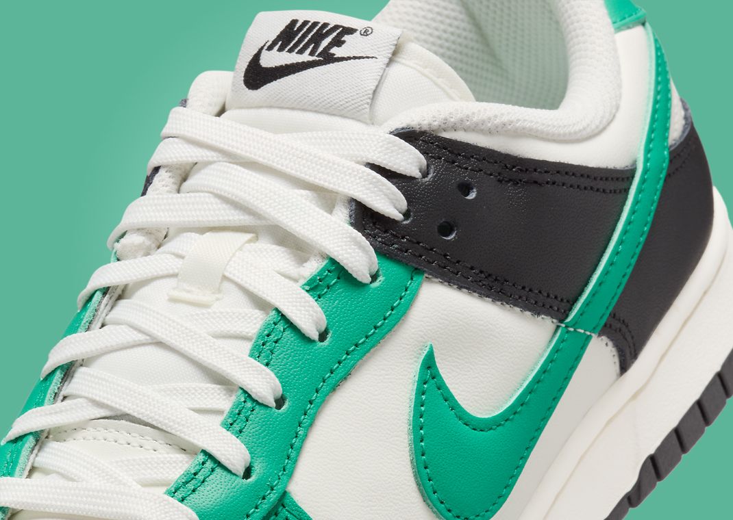 Nike Dunk Low Celtics (W) Detail