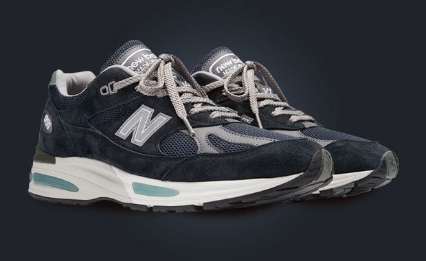 The New Balance 991v2 Made in UK Navy Releases December 2023