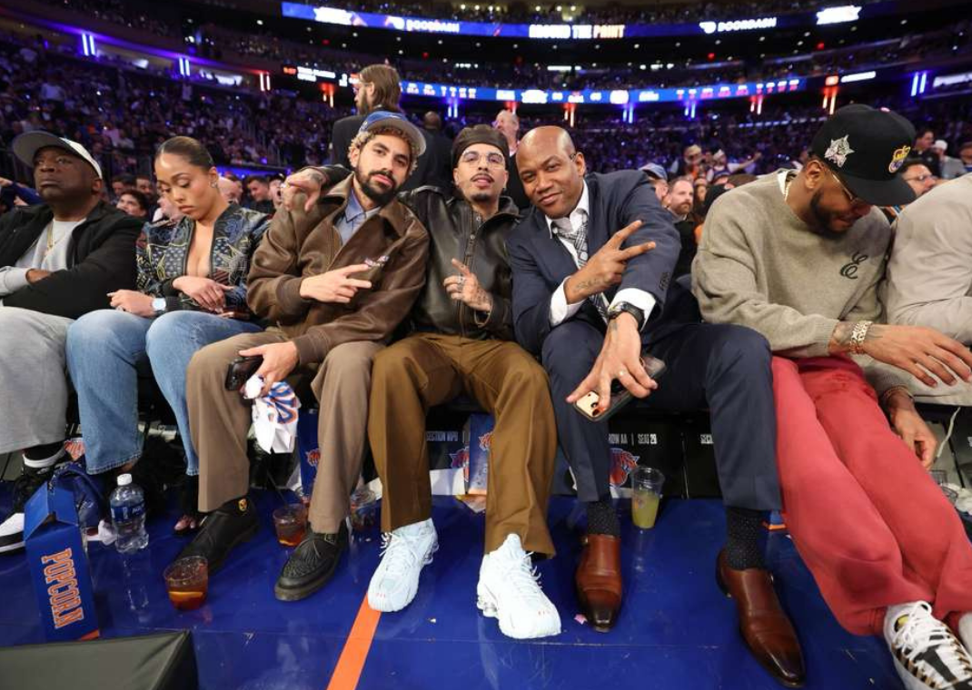 Rauw Alejandro Nike Shox R4 Puerto Rico Debut