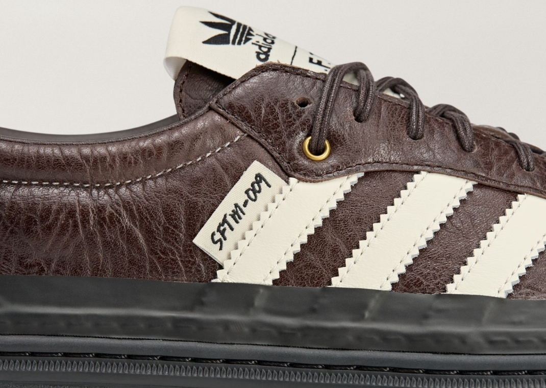Song For The Mute x adidas Samba LX Freizeit Brown - Detail