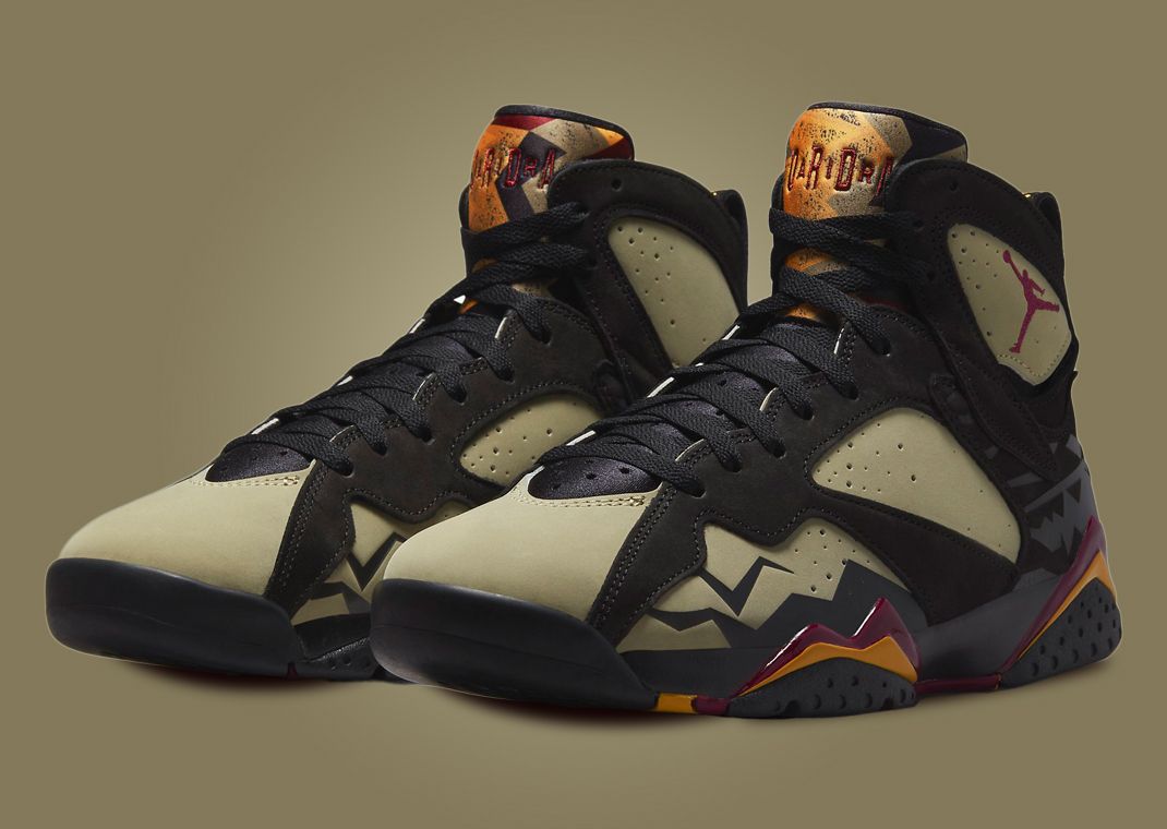 Air Jordan 7 Retro SE Black Olive