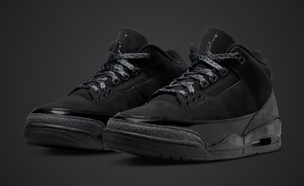 Air Jordan 3 Retro Black Cat