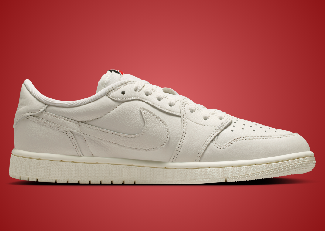 Air Jordan 1 Retro Low OG Sail - Medial