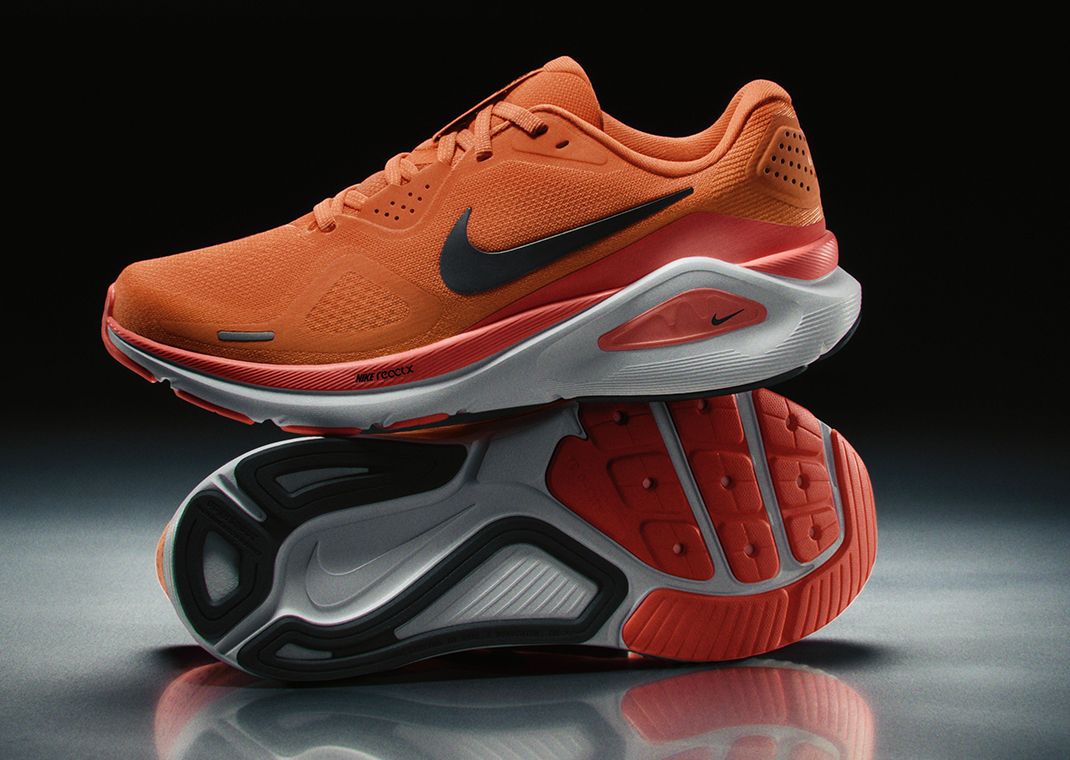 Nike Structure 26