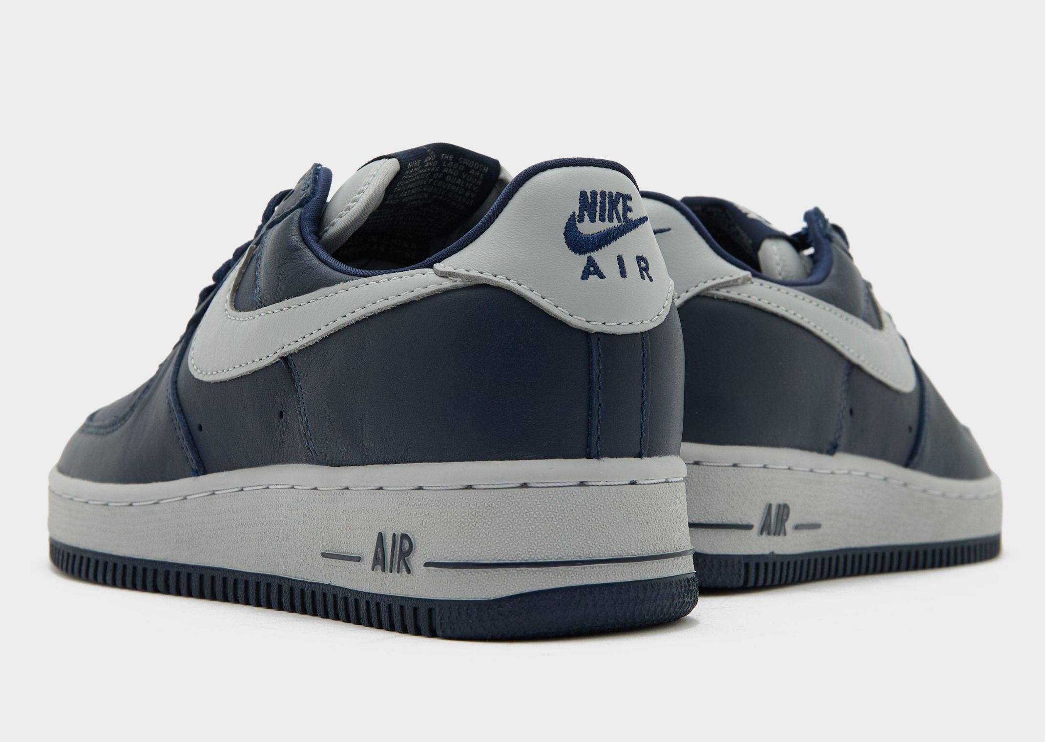 Nike Air Force 1 '01 College Navy