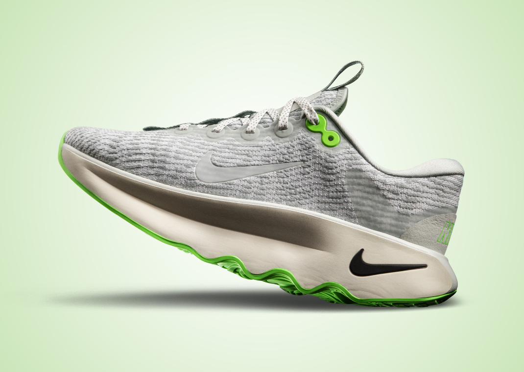 nike training air zoom elevate trainers in grey and lime