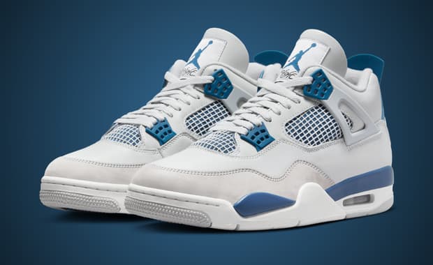 Air Jordan 4 Retro Military Blue