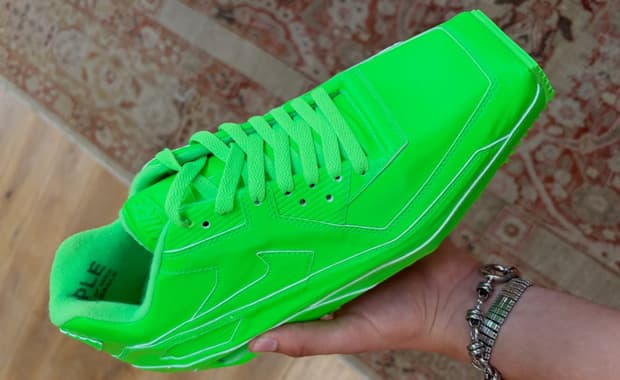 Nike Air Max 90 Square Toe