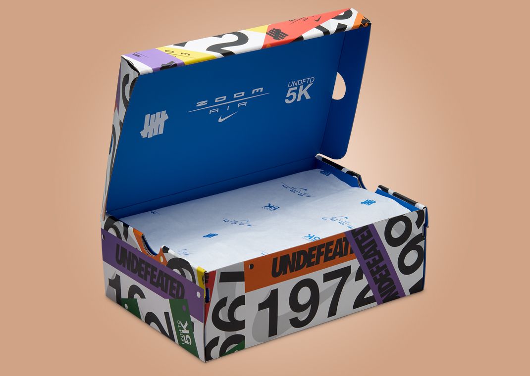 Undefeated x Nike Air Zoom Spiridon Phantom Packaging Open