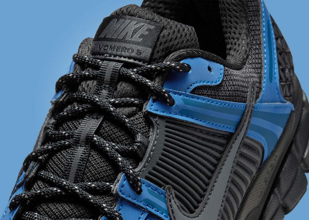 Nike Zoom Vomero 5 Court Blue