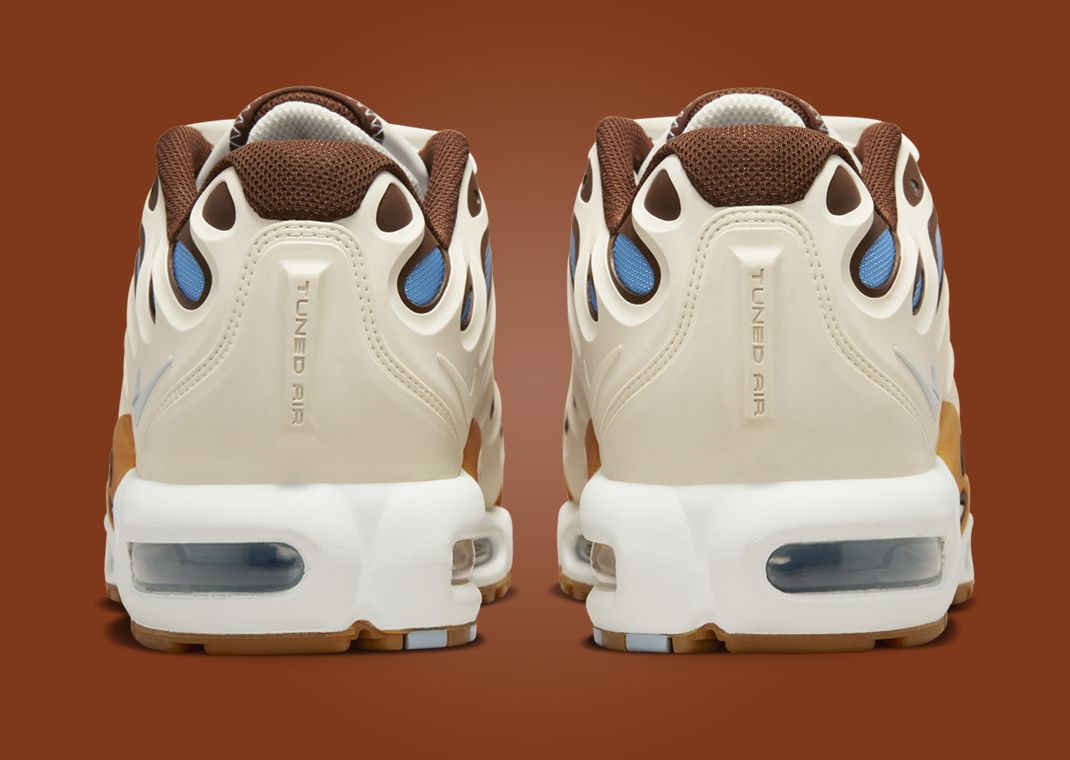 Nike Air Max Plus Drift Phantom Cacao Wow Heel