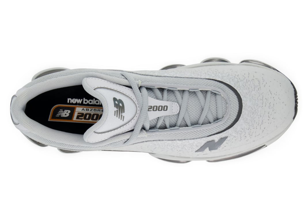 New Balance 2000s Grey