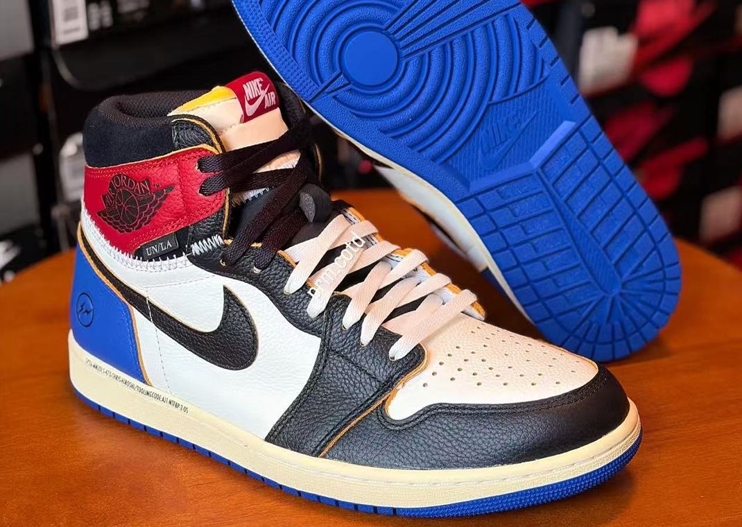 fragment design x Union LA x Air Jordan 1 Retro High OG Chicago Royal Angle