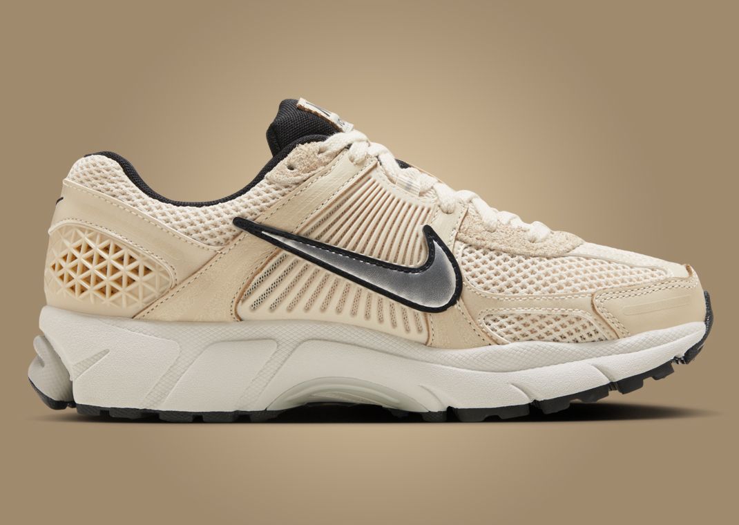 Nike Zoom Vomero 5 Pearl White (W) Medial